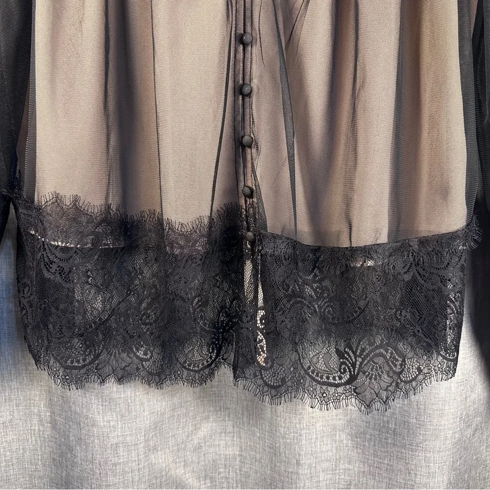 Anthropologie Layered Tulle Puff-Sleeve Lace Blouse. Size Large - Picture 9 of 11